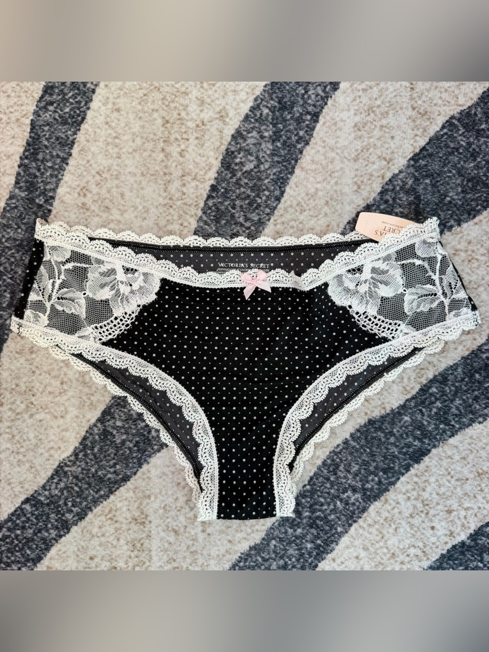 NWT Victoria's Secret Black Polka Dot Lace Hiphugger Panty S